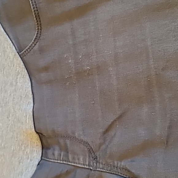 💥2/$20💥 THYME Maternity Pants - Picture 3 of 4